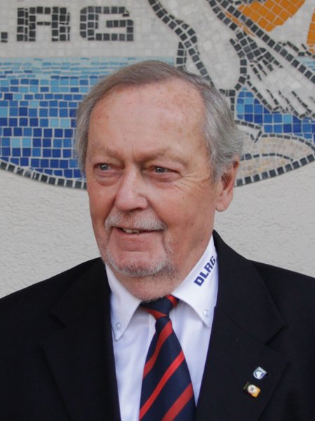 Ehrenvorsitzender: Horst Kreutzlücken